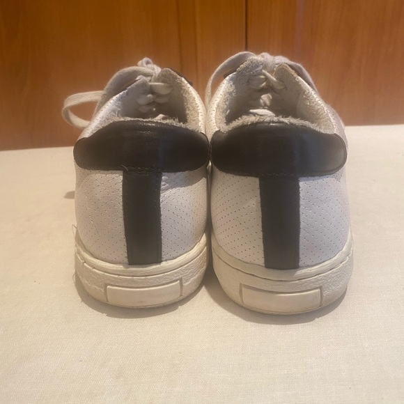 The Shoe Box Leather Star Sneaker - Picture 3 of 11